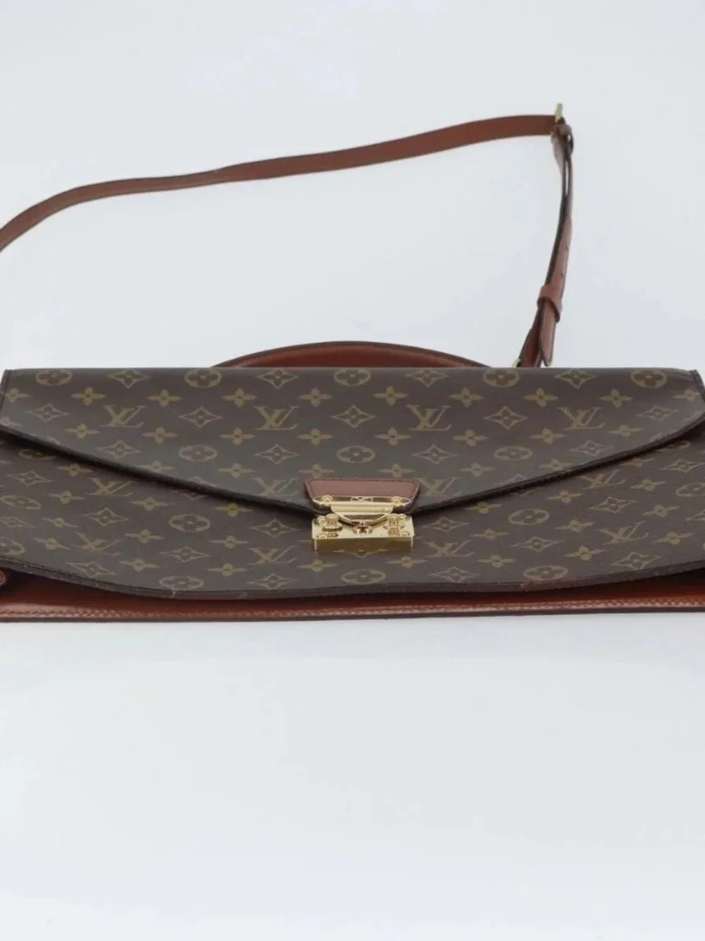 LOUIS VUITTON Monogram Porte Documents Bandouliere Bag M53338 LV Auth ep12567